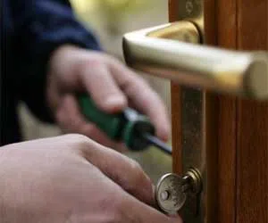 Lock Safe Services Inver Grove Heights, MN 651-301-8329 - lock-change